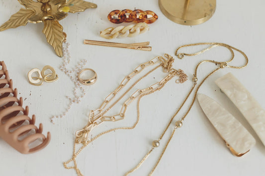 12 Creative Ideas to Store Your Hair Accessory Collection
