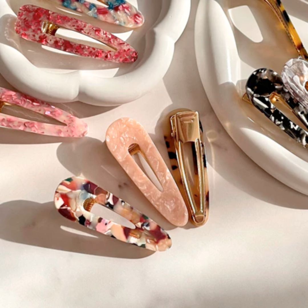 Romance Barrette