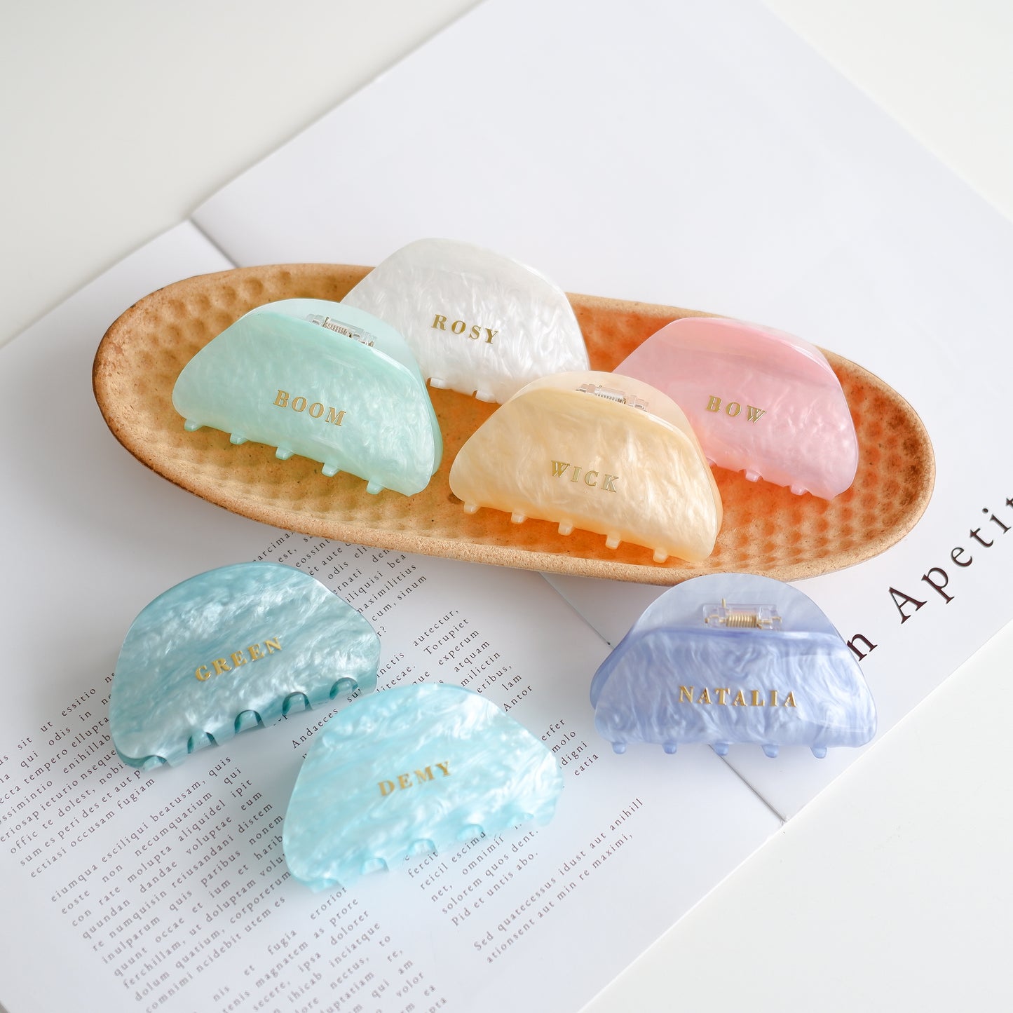 shelly custom hair clips colors by sserafim