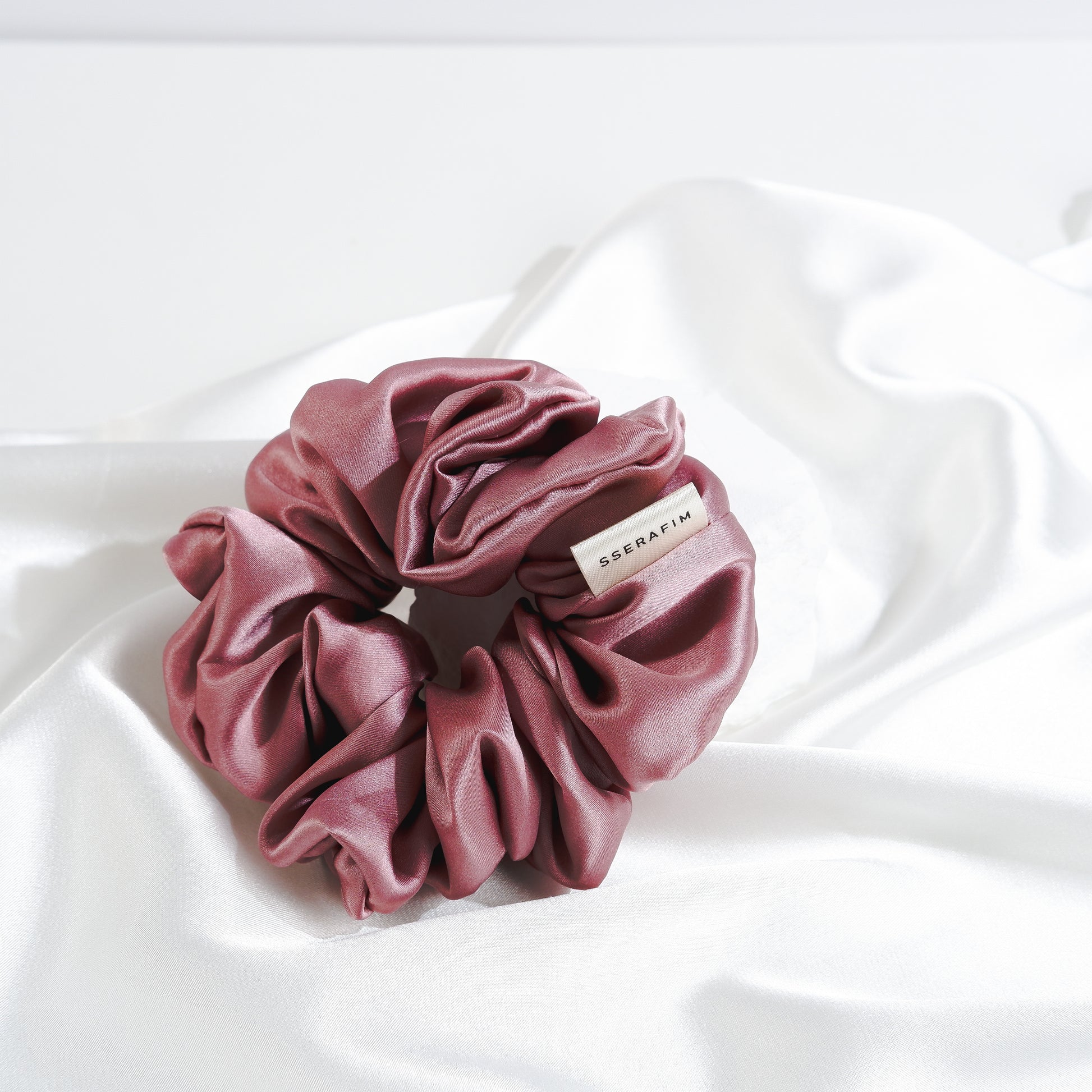 large mulberry silk scrunchies purple color back and front sserafim