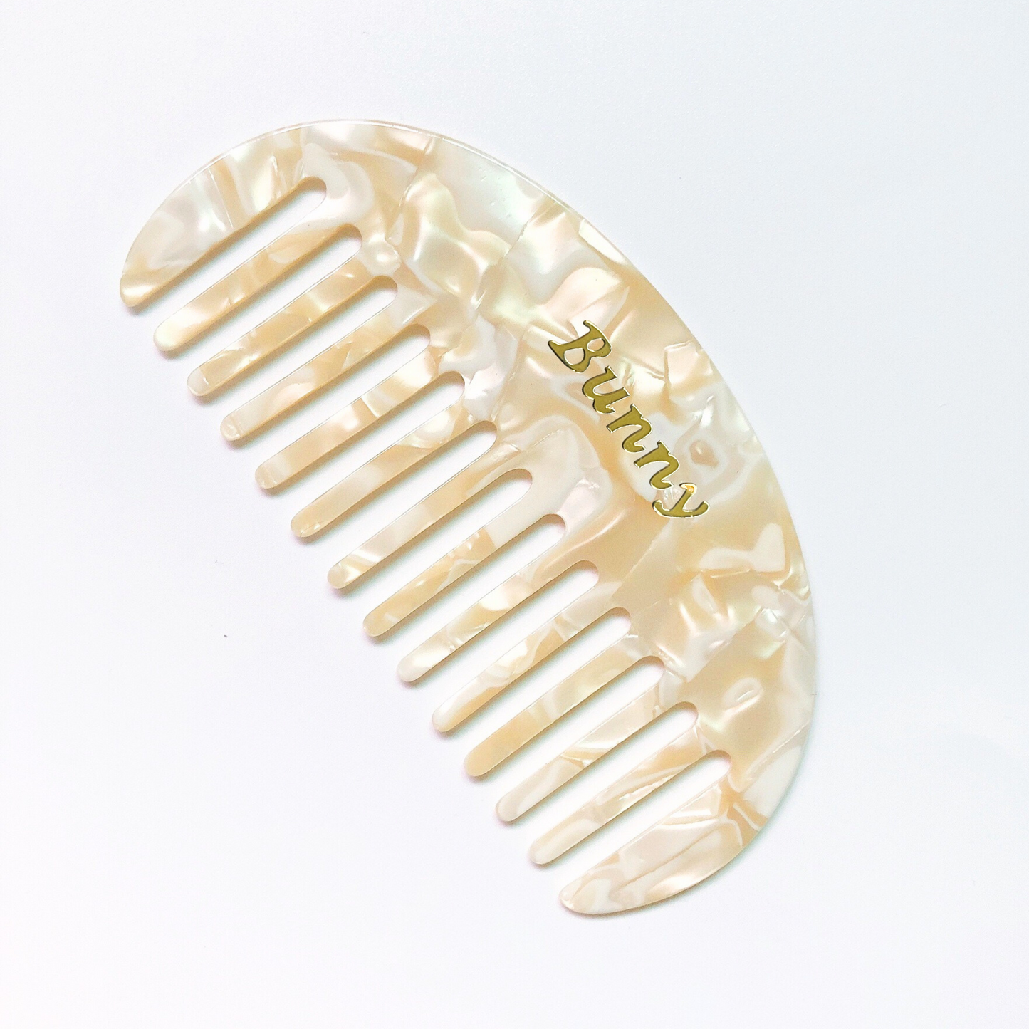 personalized hair comb white by sserafim